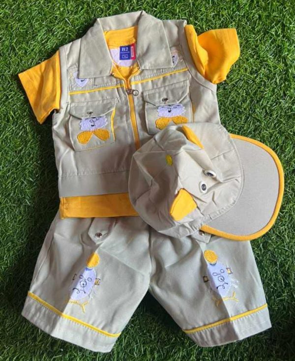 BABY'S CLOTHS