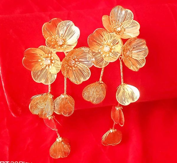 Costume earrings