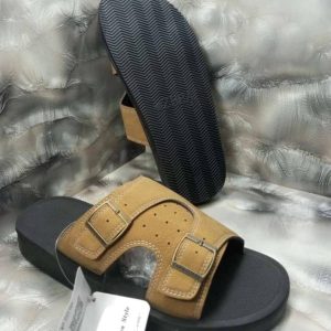 Men Pam slippers