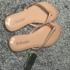 Ladies slippers