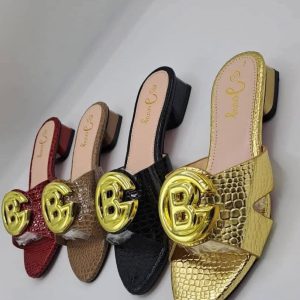 Ladies slippers