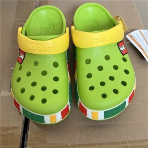 clogs